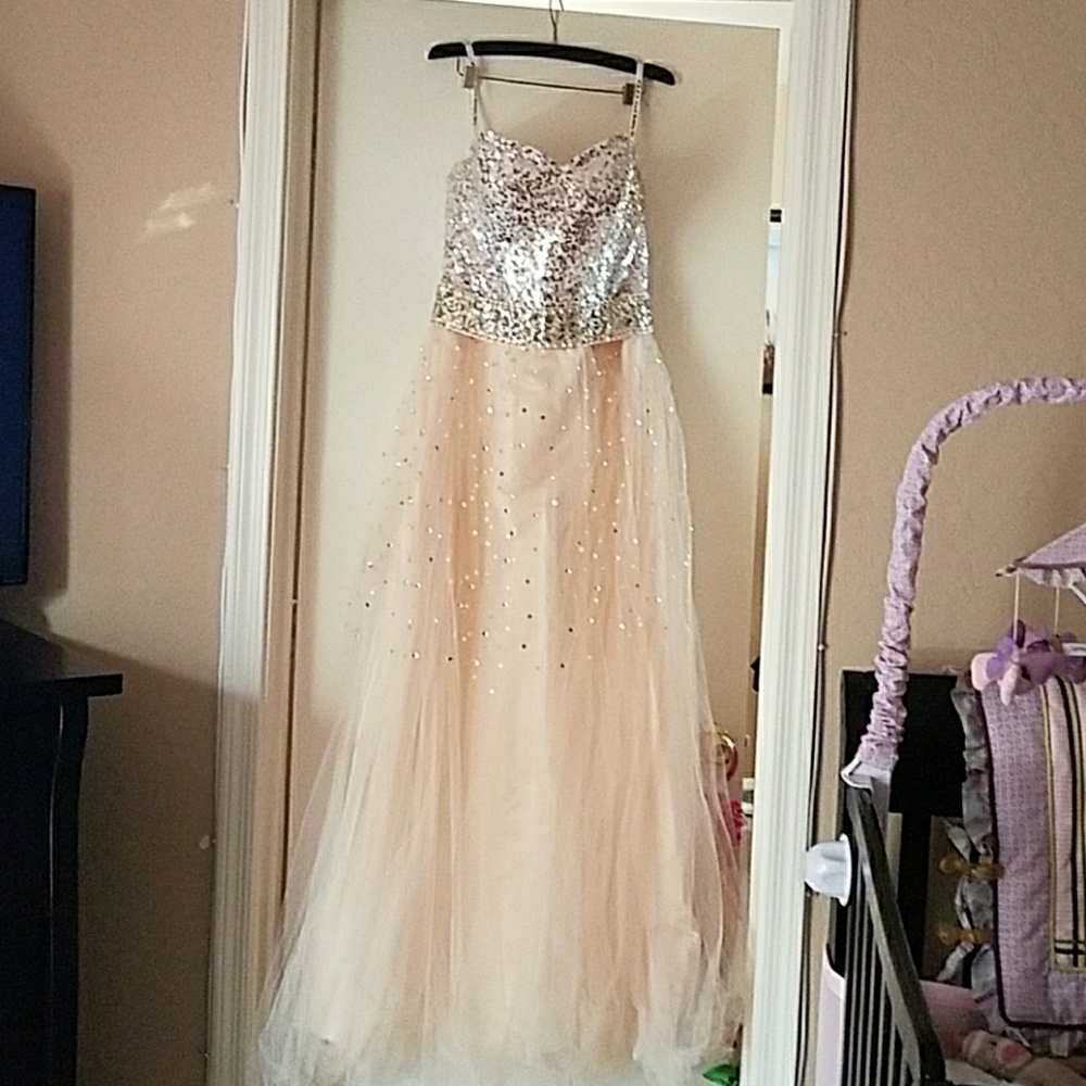 Tulle Long Prom/Ball Dress Party Gown
